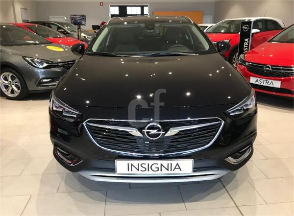 Opel insignia 5 puertas Automático Diesel del año 2018