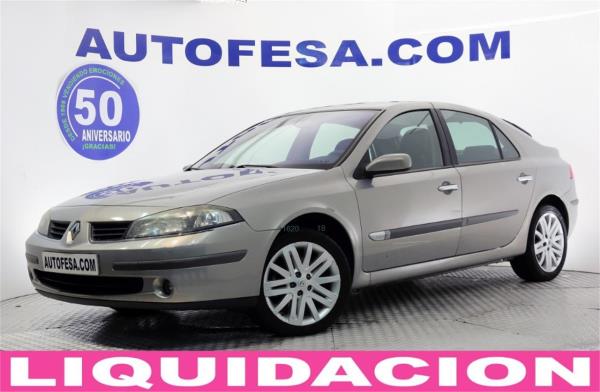 Renault laguna 5 puertas Gasolina del año 2006