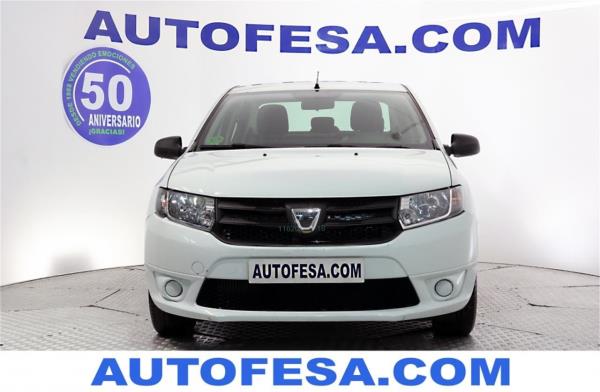 Dacia logan 4 puertas Diesel del año 2015