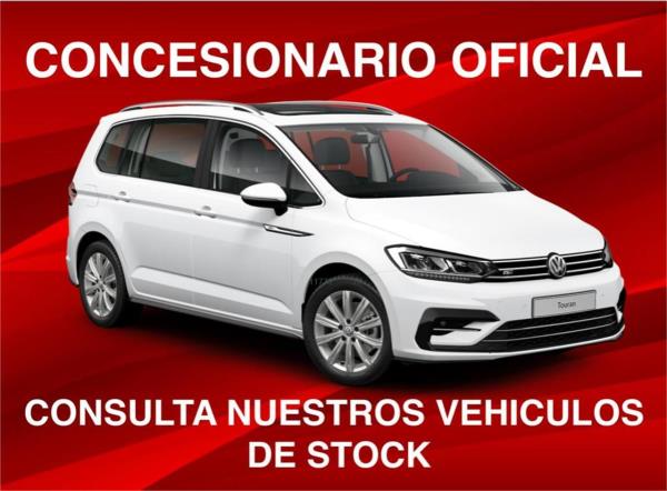 Volkswagen touran 5 puertas Diesel del año 2018