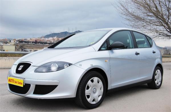 Seat altea 5 puertas Diesel del año 2008