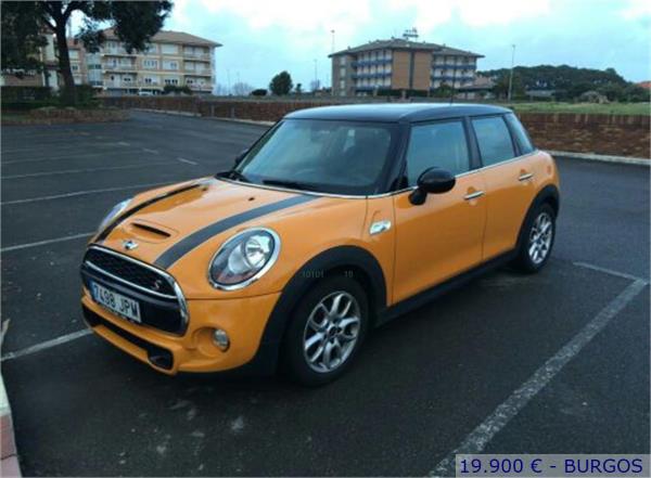 Mini mini 5 puertas Diesel del año 2015