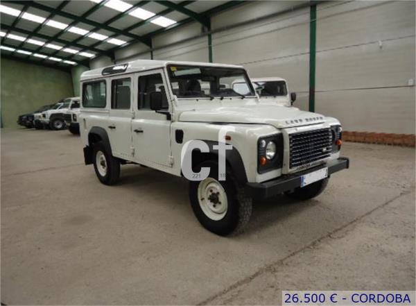 Land rover defender 5 puertas Diesel del año 2008