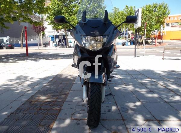 Honda nt 700 v deauville del año 2007 en San Sebastián de los Reyes Madrid