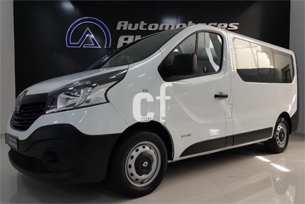 Renault trafic 4 puertas Diesel del año 2015