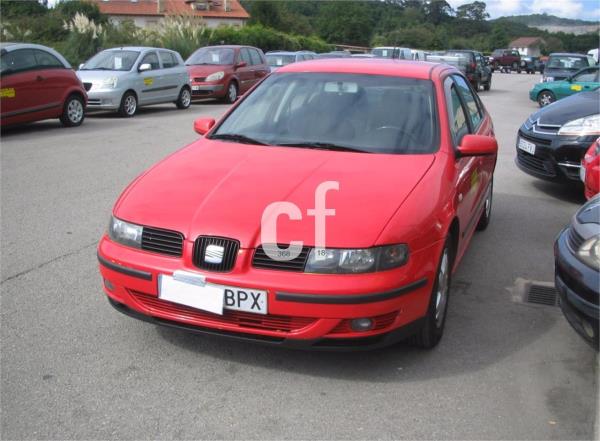 Seat leon 5 puertas Diesel del año 2001