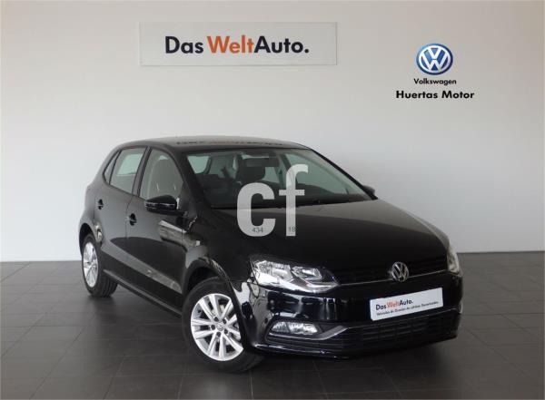 Volkswagen polo 5 puertas Gasolina del año 2016