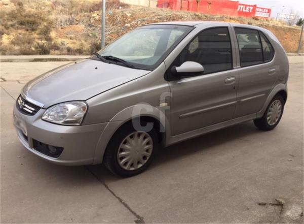 Tata indica 5 puertas Diesel del año 2009