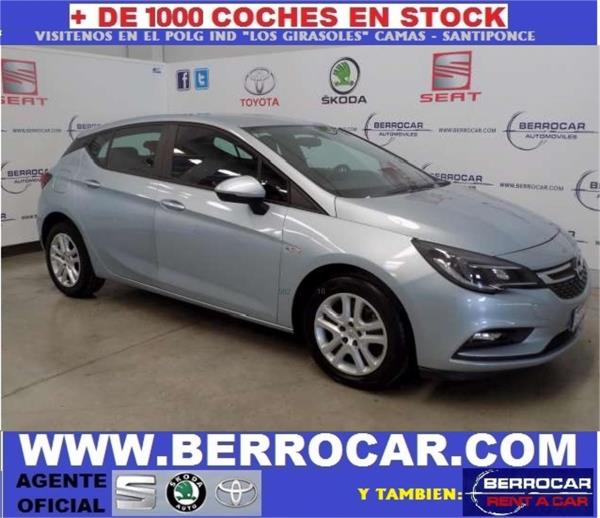 Opel astra 5 puertas Diesel del año 2016