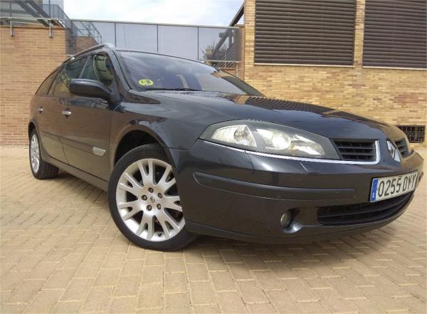 Renault laguna 5 puertas Diesel del año 2006