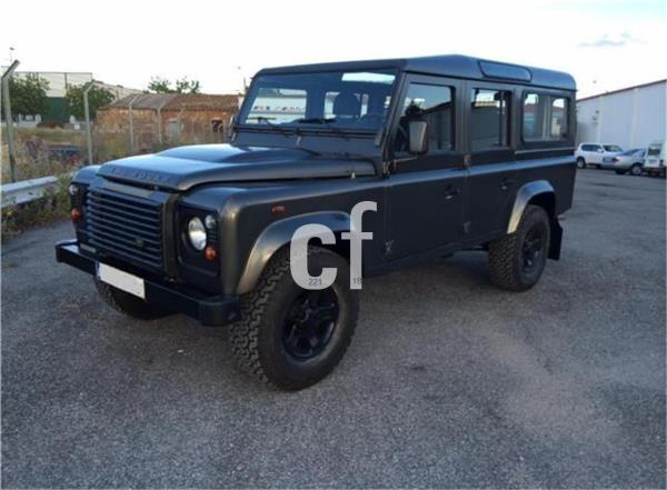 Land rover defender 5 puertas Diesel del año 2009