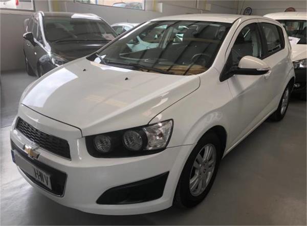 Chevrolet aveo 5 puertas Automático Gasolina del año 2014