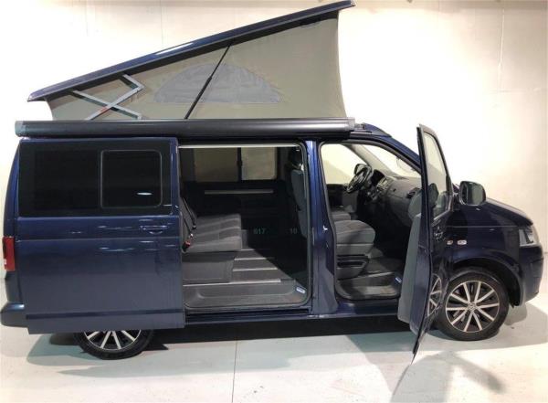 Volkswagen california 4 puertas Diesel del año 2015