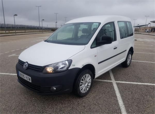 Volkswagen caddy 5 puertas Diesel del año 2014