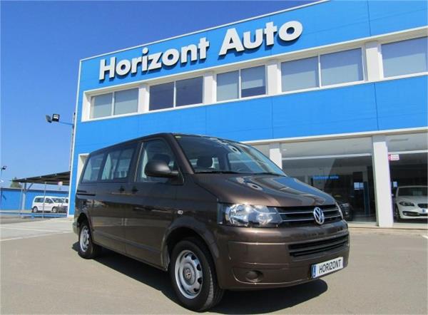 Volkswagen multivan 4 puertas Diesel del año 2011