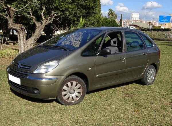 Citroen xsara picasso 5 puertas Diesel del año 2008