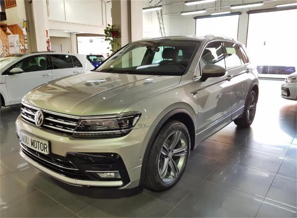 Volkswagen tiguan 5 puertas Automático Gasolina del año 2018