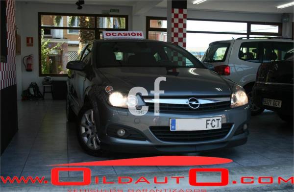 Opel astra 3 puertas Diesel del año 2006