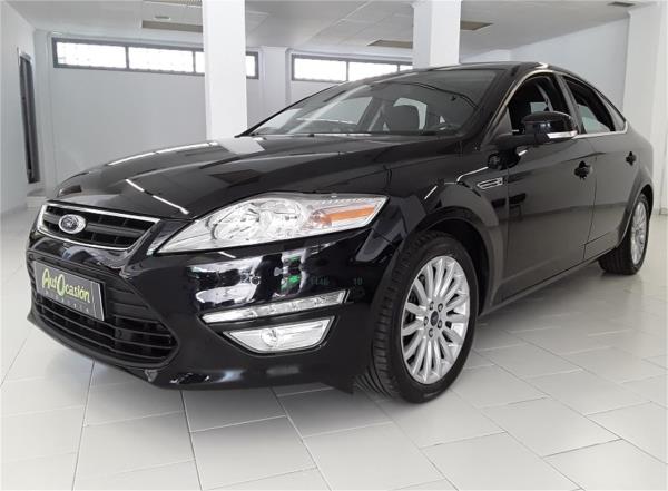 Ford mondeo 5 puertas Diesel del año 2013