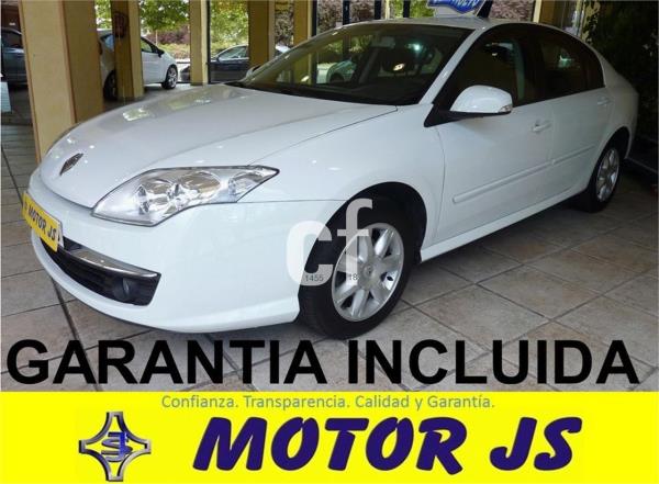 Renault laguna 5 puertas Diesel del año 2010