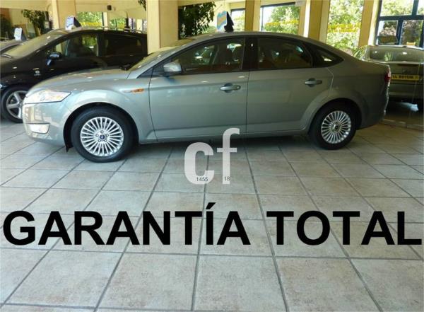 Ford mondeo 4 puertas Diesel del año 2010