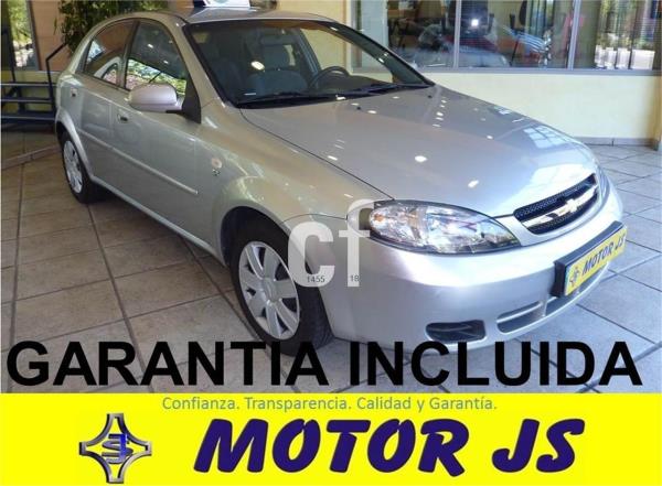 Chevrolet lacetti 5 puertas Gasolina del año 2005