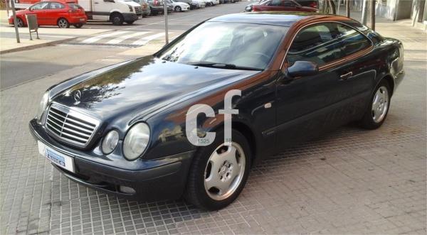 Mercedes benz clase clk 2 puertas Automático Gasolina del año 2000