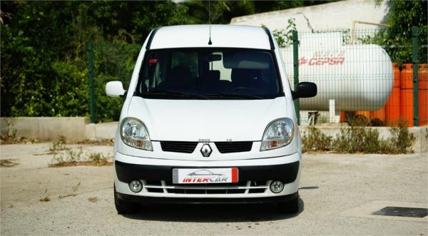 Renault kangoo 4 puertas Diesel del año 2005