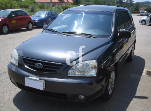 Kia carens 5 puertas Diesel del año 2004