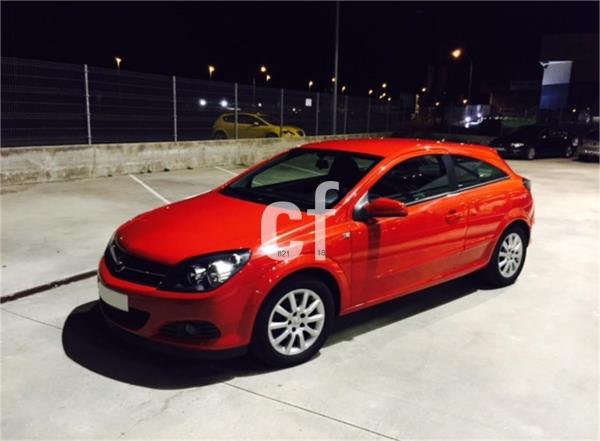 Opel astra 3 puertas Diesel del año 2006