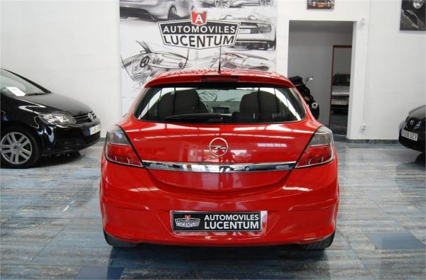 Opel astra 3 puertas Diesel del año 2006