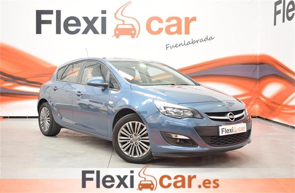 Opel astra 5 puertas Diesel del año 2014