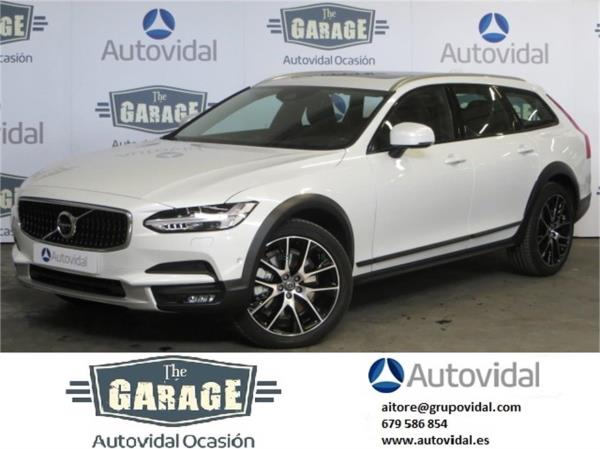 Volvo v90 cross country 5 puertas Automático Diesel del año 2018