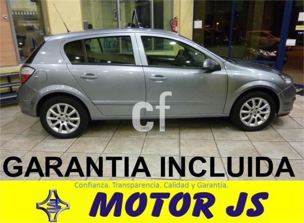 Opel astra 5 puertas Diesel del año 2007