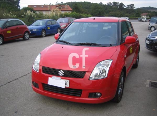 Suzuki swift 5 puertas Gasolina del año 2007