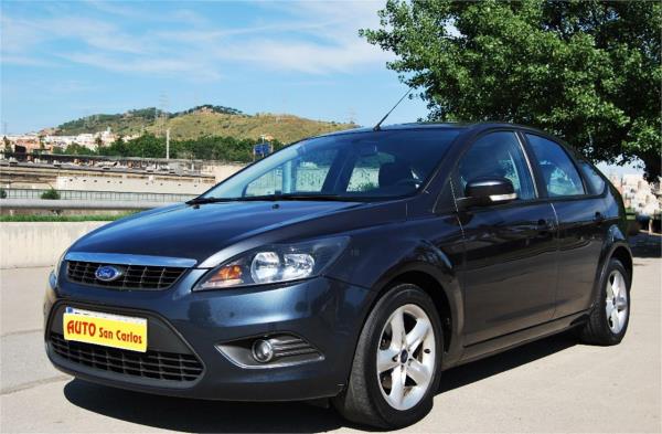 Ford focus 5 puertas Diesel del año 2010