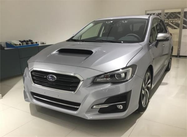 Subaru levorg 5 puertas Automático Gasolina del año 2018