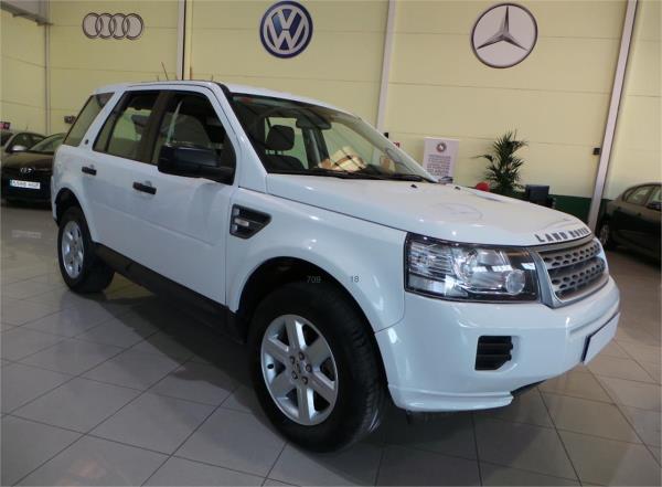 Land rover freelander 5 puertas Diesel del año 2013